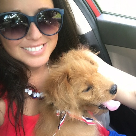 Meet your Posher, Janet - Picture 1 of 1